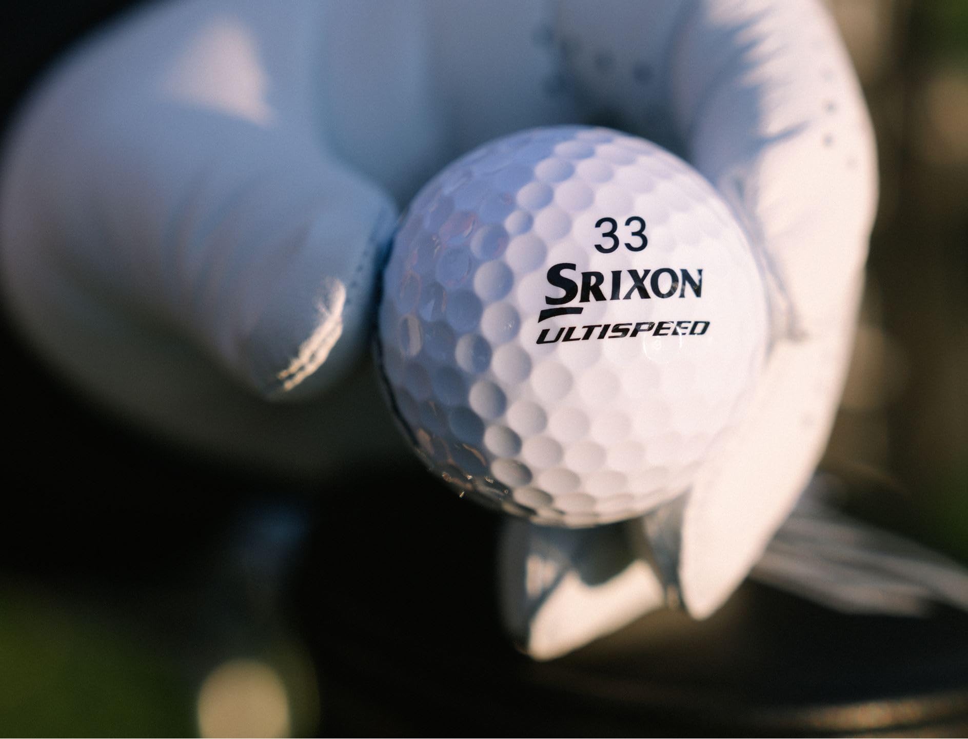 Srixon Q-Star Ultispeed control en green mostrando tacto suave en chips