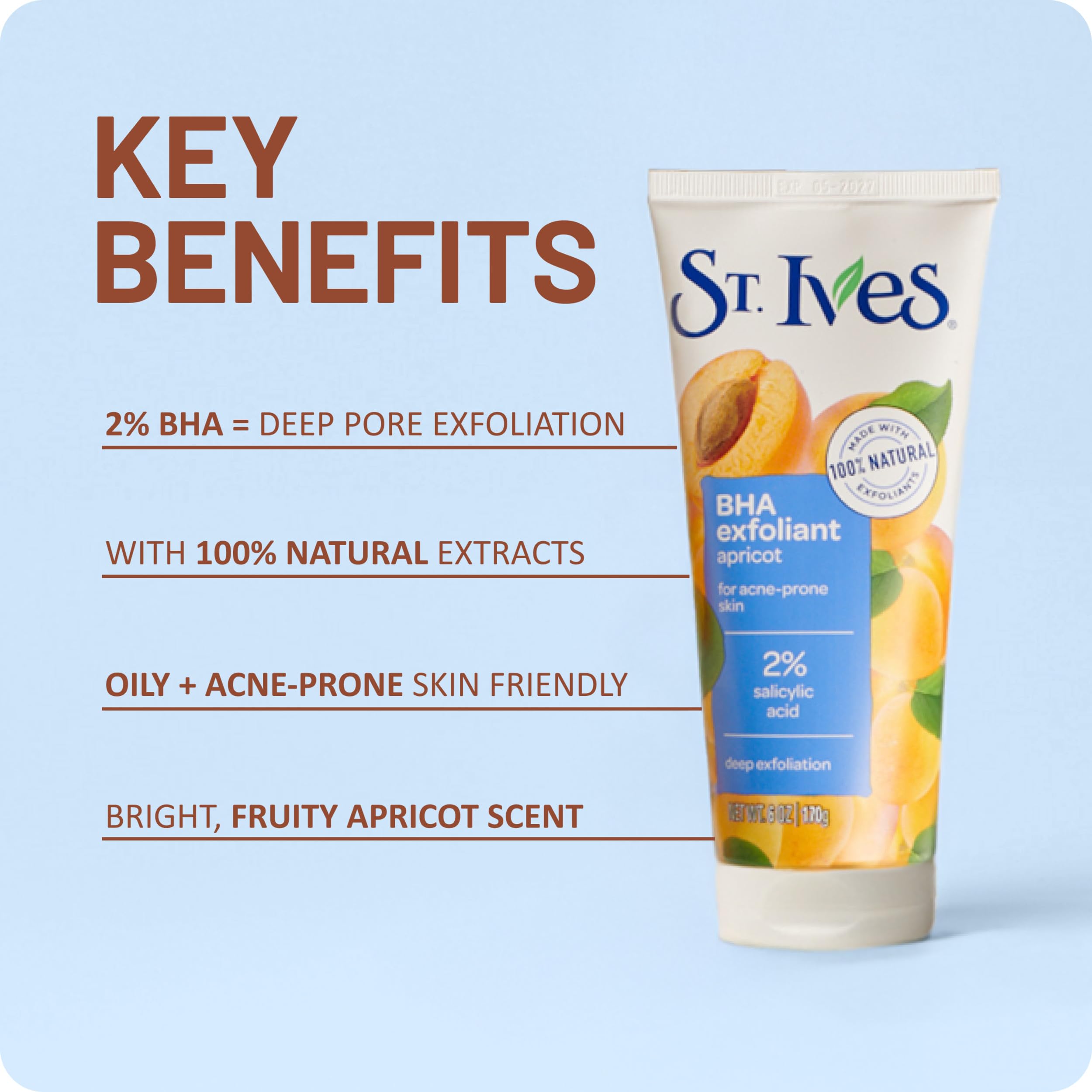 St. Ives tubo 6 oz junto a objetos para comparar tamaño.
