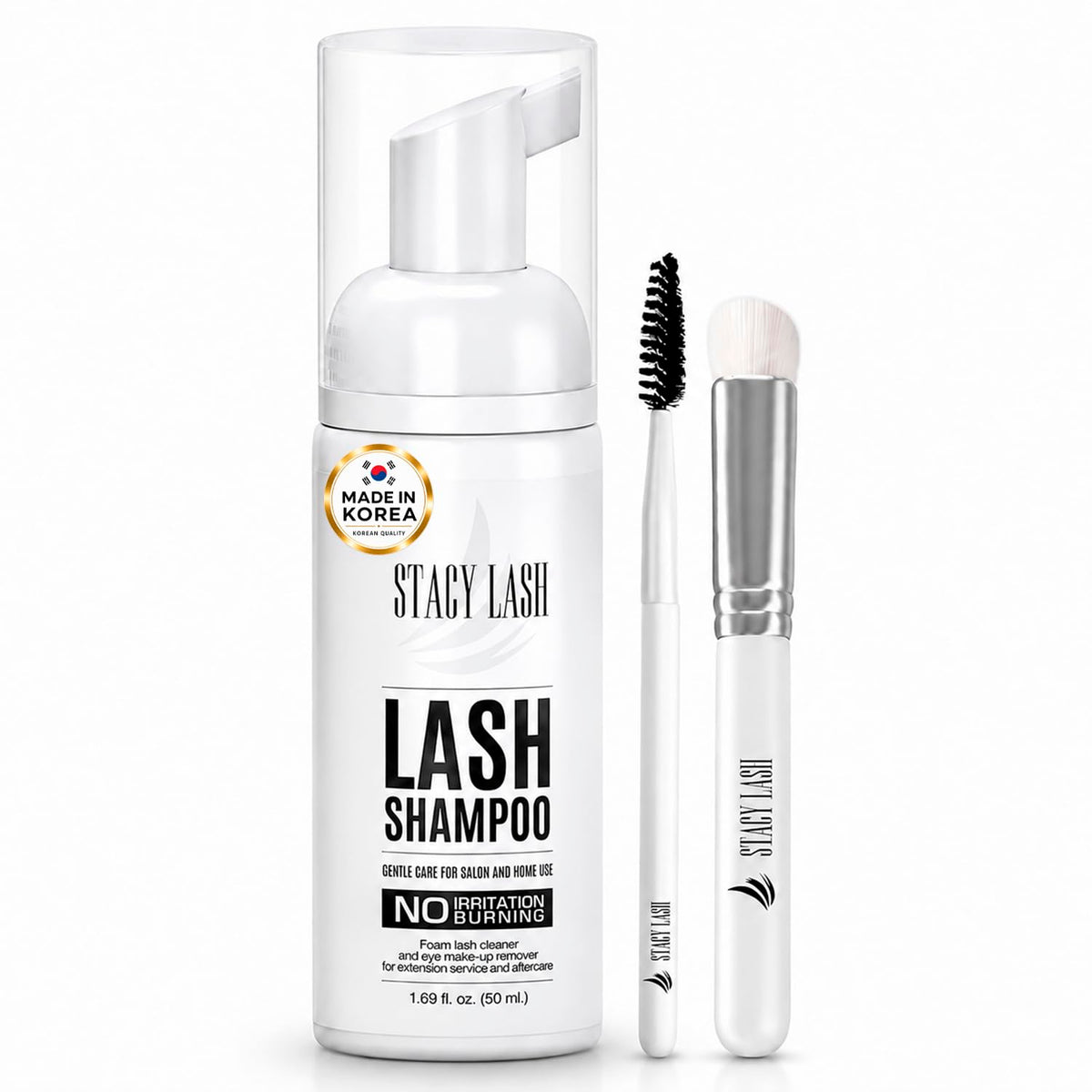 STACY LASH envase frontal mostrando el tamaño compacto y práctico