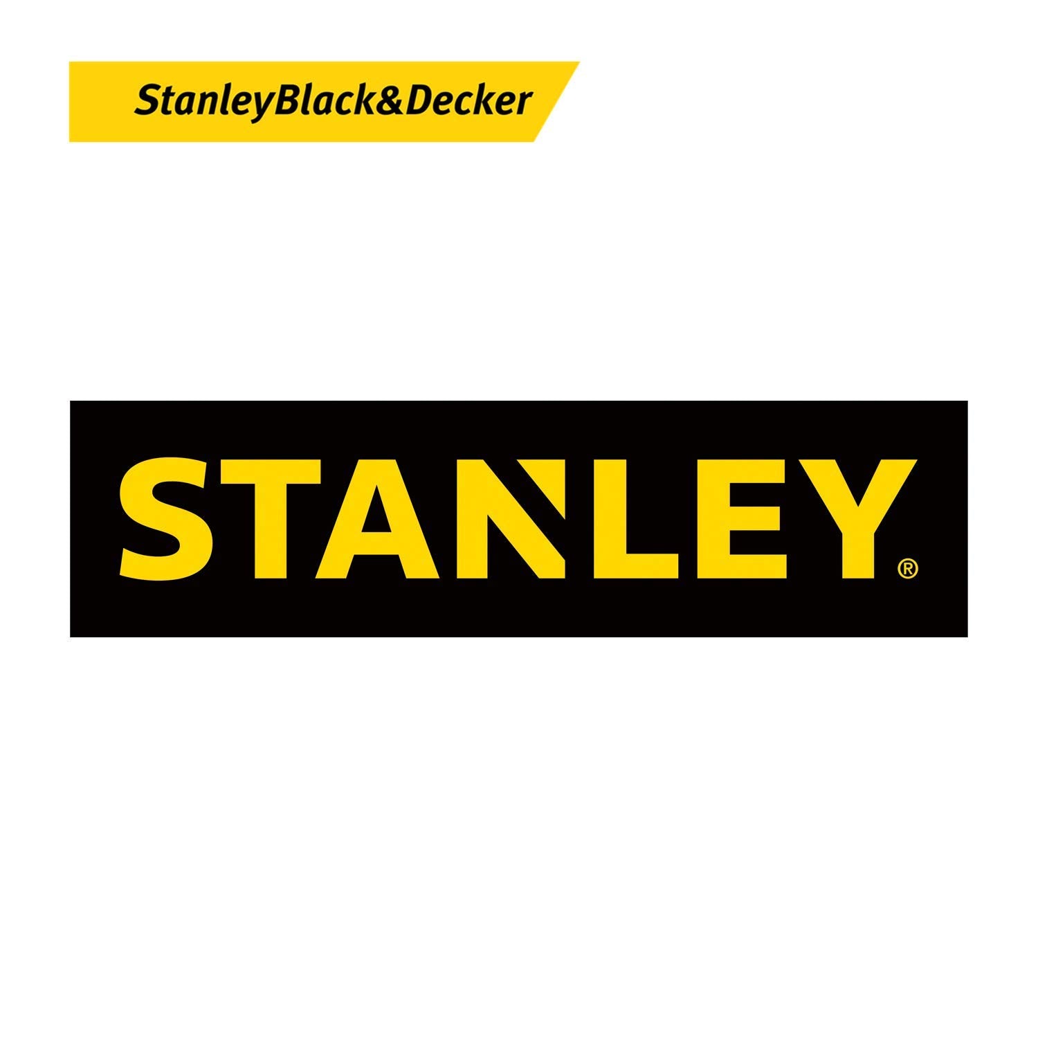 Stanley en uso en garaje limpiando escombros y líquidos