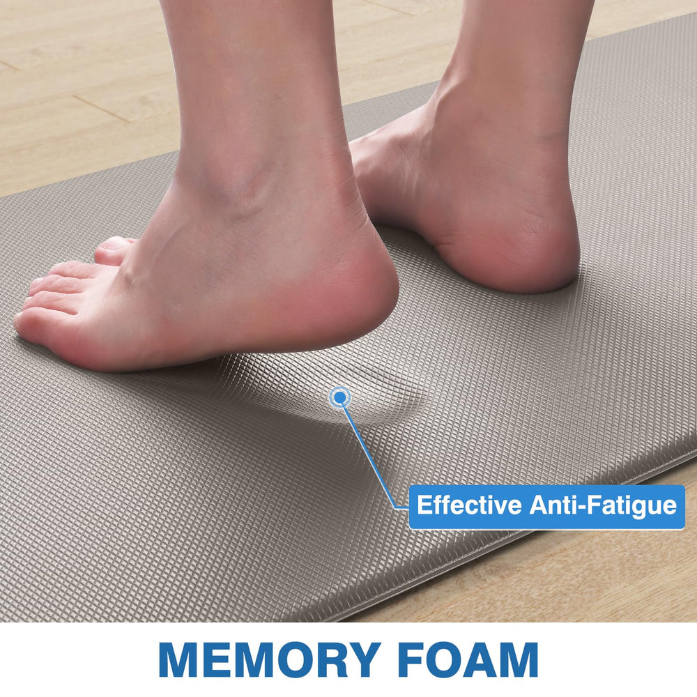 StepRite alfombrilla en cocina moderna aportando apoyo y estética