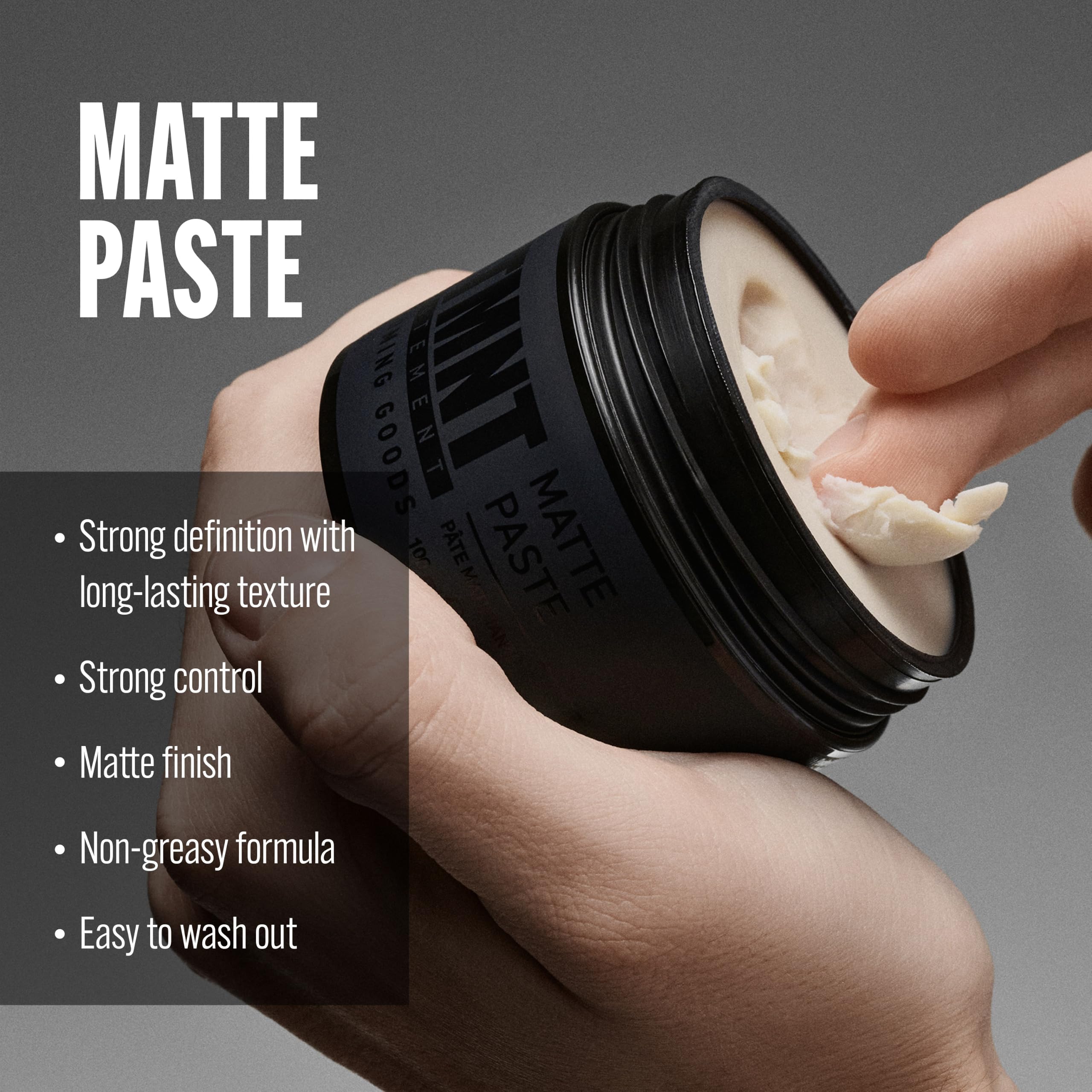STMNT matte paste texture close-up demonstrating dry matte finish and grip