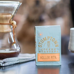 Stumptown café molido en detalle para apreciar textura y extracción