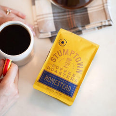 Stumptown Homestead preparación de espresso con crema, demostrando cuerpo y dulzor