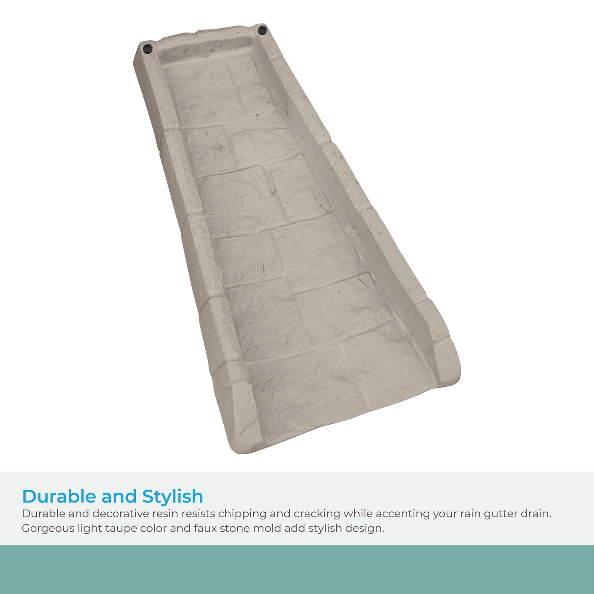 Suncast vista inferior dispersando agua para reducir erosión del suelo