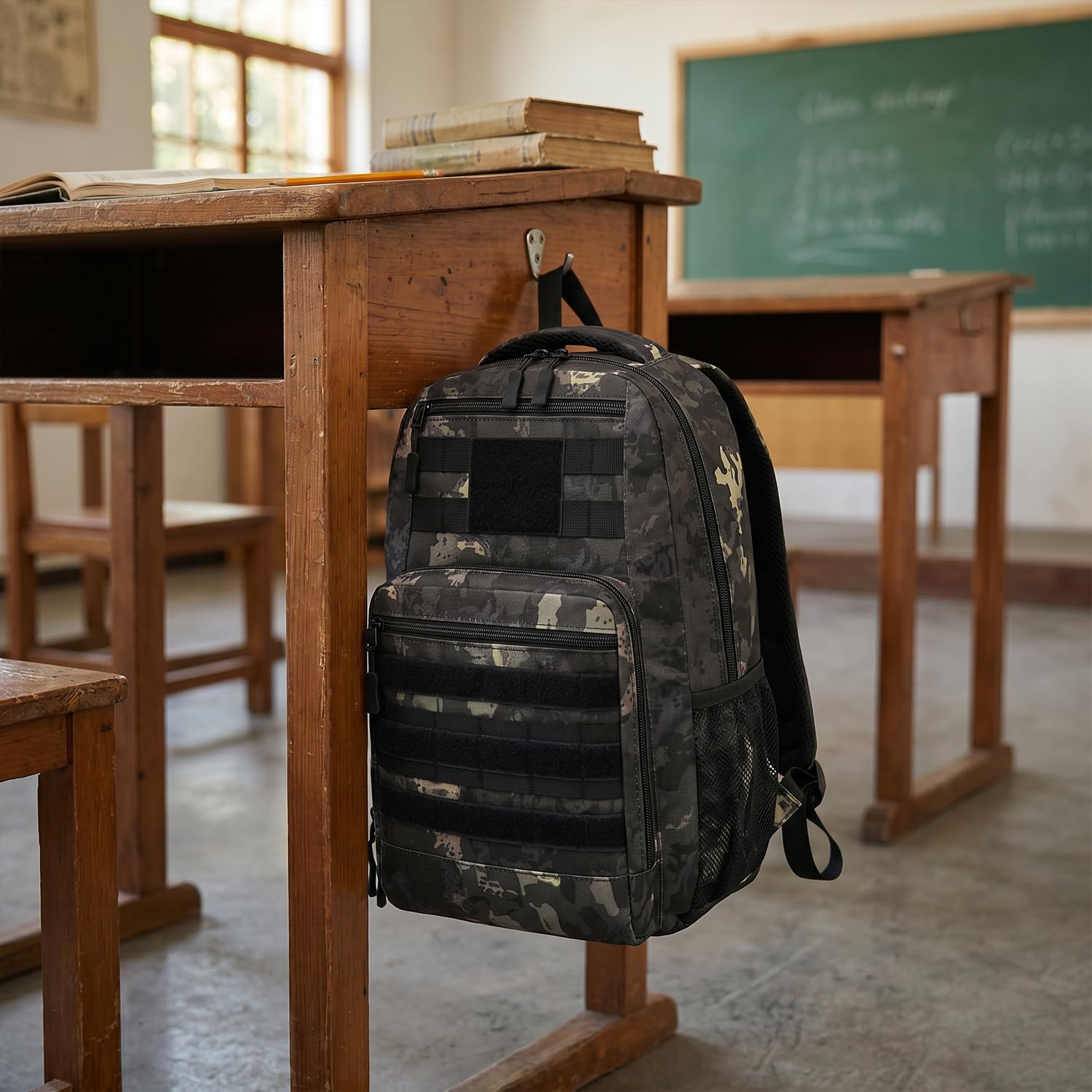 SunForMorning comparación de tamaño con cuadernos mostrando capacidad 20L
