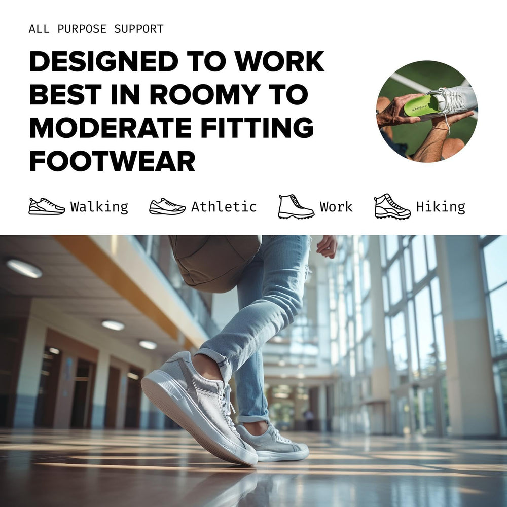 Superfeet plantilla colocada dentro de una zapatilla deportiva para confort