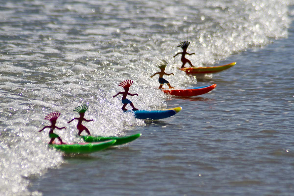 Surfer Dudes montaje simple con piezas que encajan y aseguran rapidez de juego