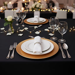 Surmente caída en mesa rectangular con aspecto profesional