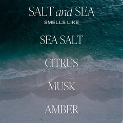 Sweet Water Decor etiqueta en primer plano indicando aroma Sea Salt Citrus & Musk Amber