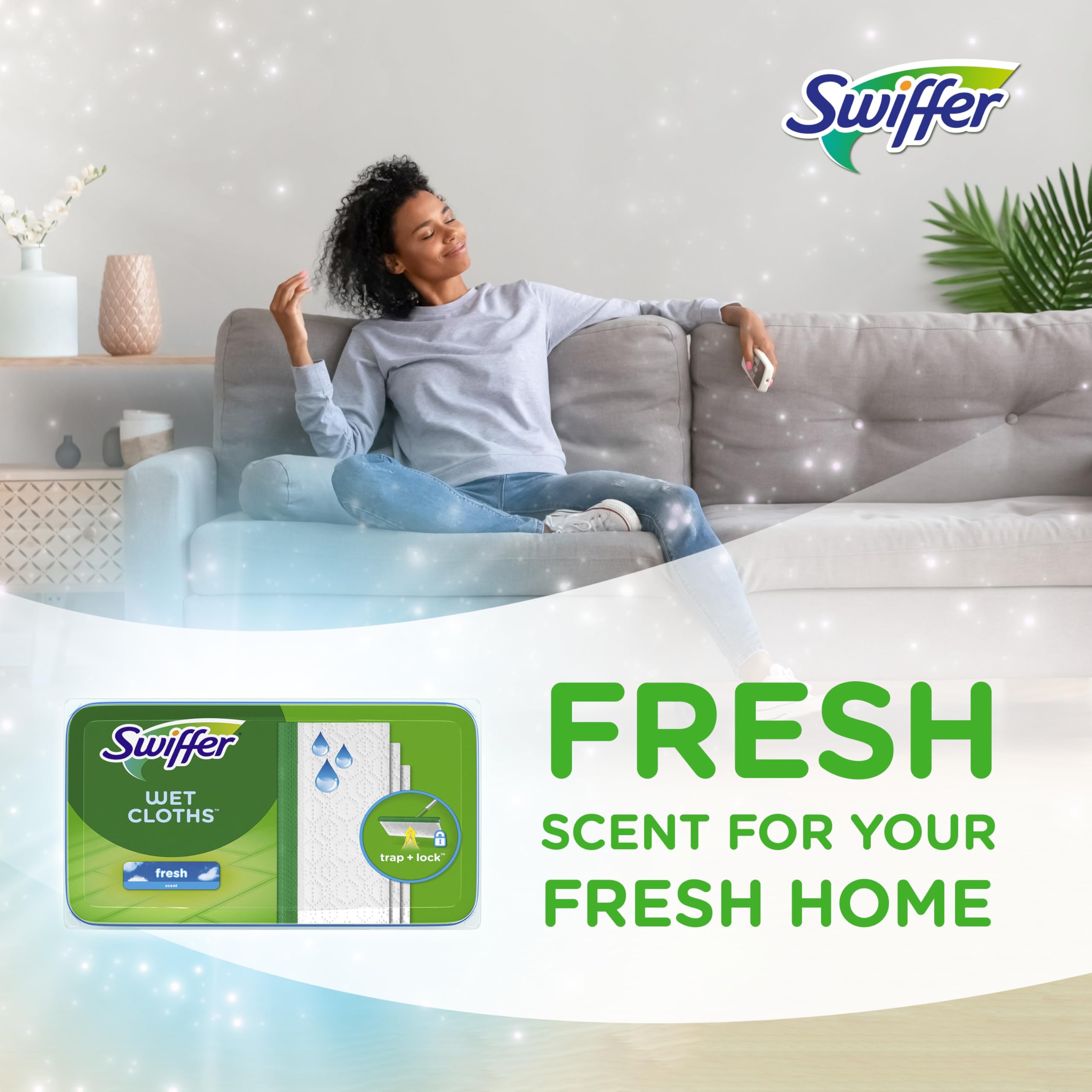 Swiffer paño sujeto al soporte Sweep + Mop en uso para limpiar suelos sellados