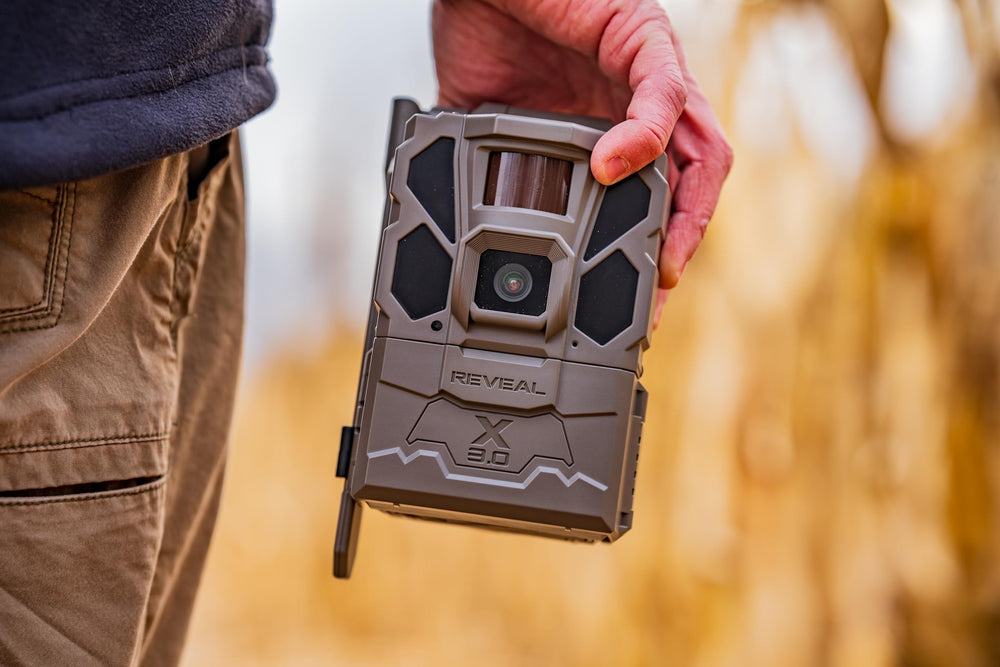 TACTACAM Reveal X con panel solar opcional extendiendo la autonomía de batería