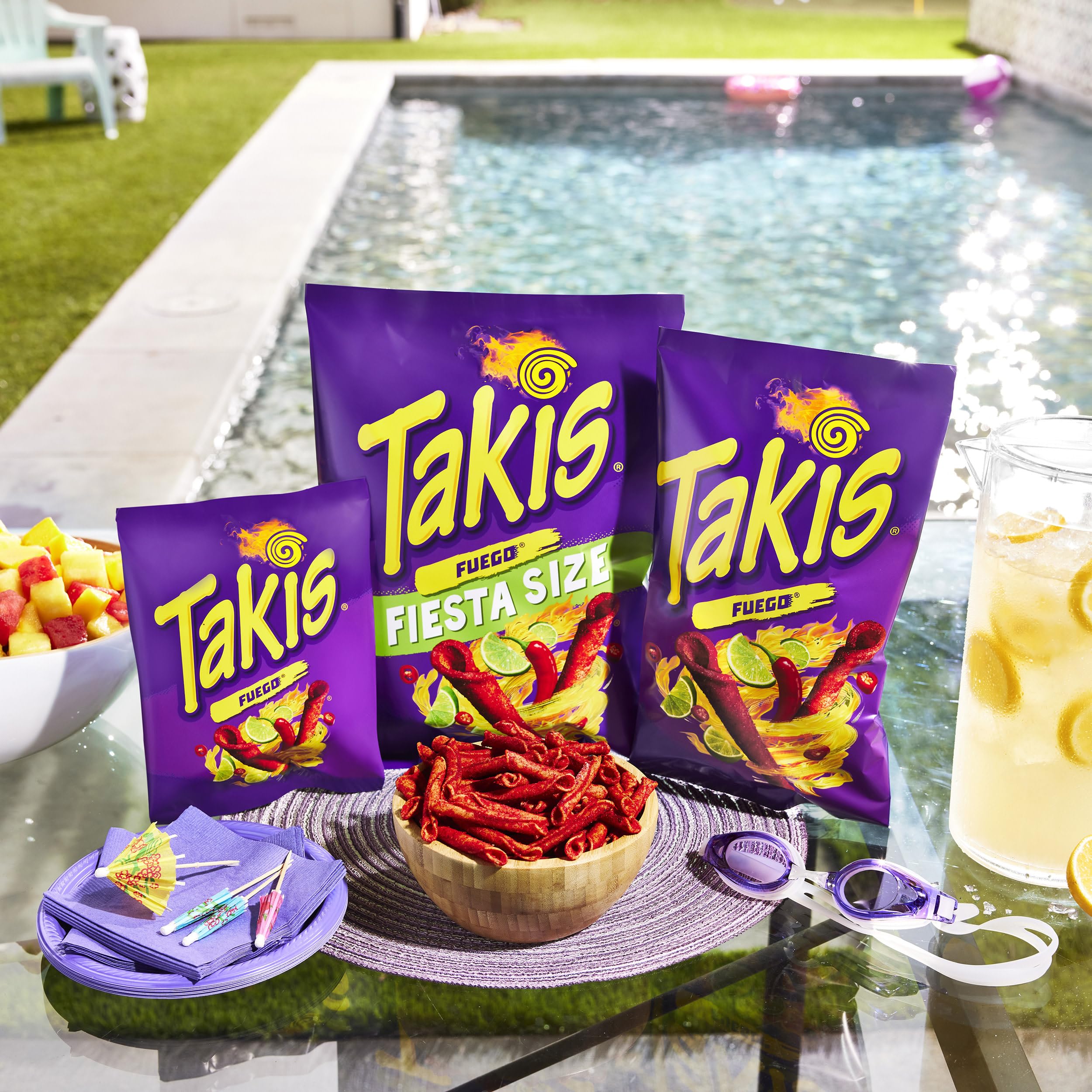 Takis Fuego primer plano de chip enrollado intensifica sabor