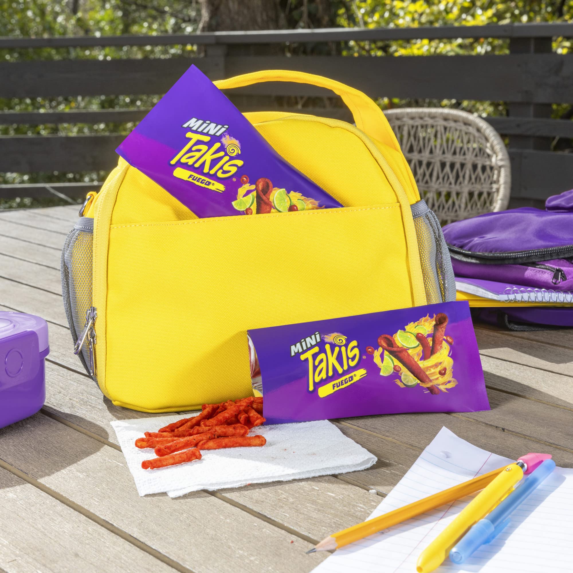 Takis mini etiqueta con información nutricional y venta individual