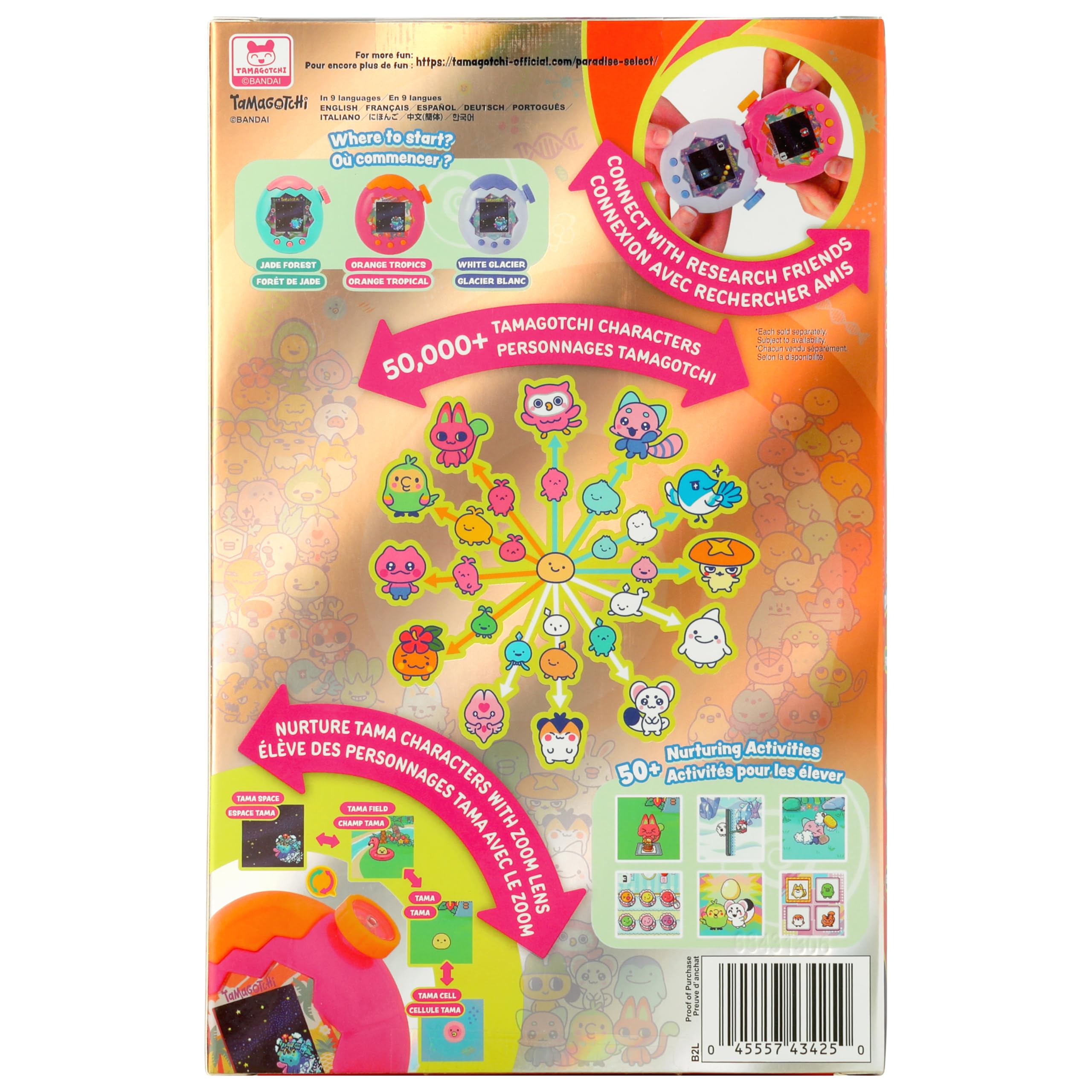 Persona jugando con Tamagotchi en entorno cotidiano, Tamagotchi entretenimiento para todas las edades