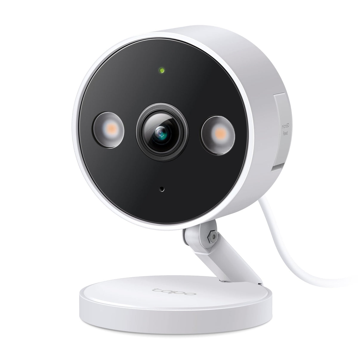 Tapo C120 vista frontal mostrando lente y diseño compacto para vigilancia versátil