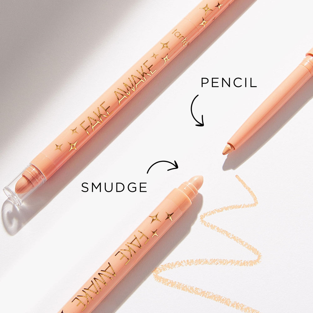tarte detalle del esfuminador integrado demostrando acabado difuminado inmediato
