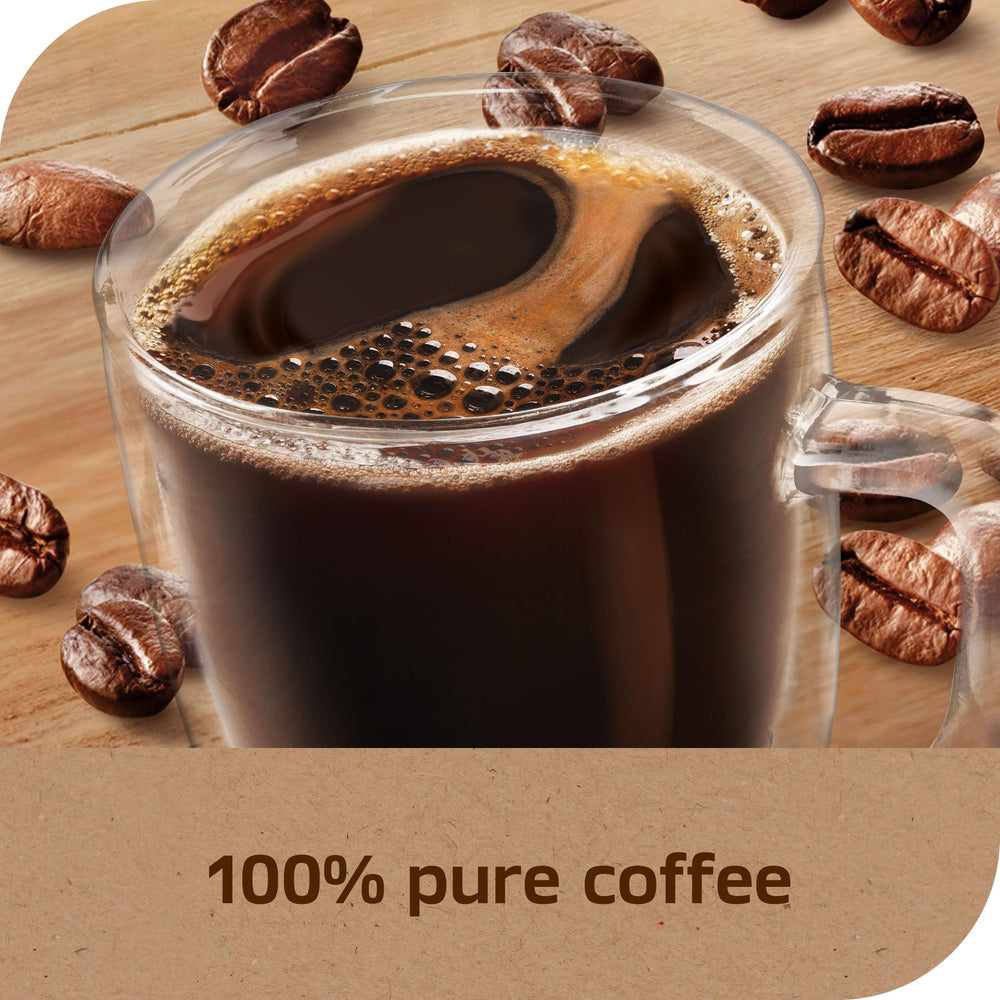 NESCAFÉ Taster's Choice taza servida en cocina mostrando uso diario