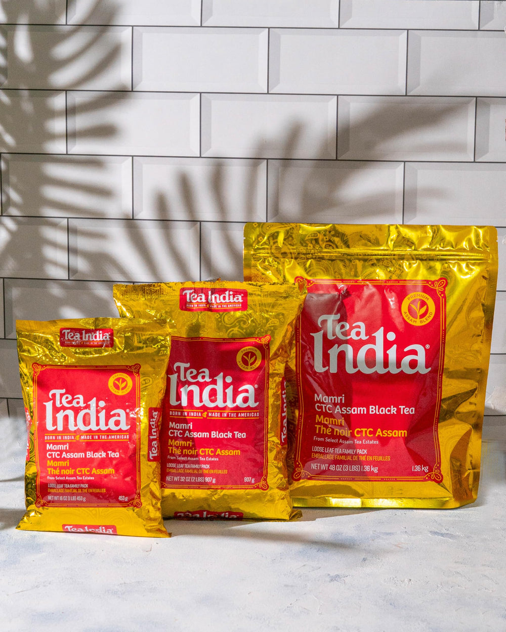 Tea India infusor en taza con té CTC demostrando extracción eficiente
