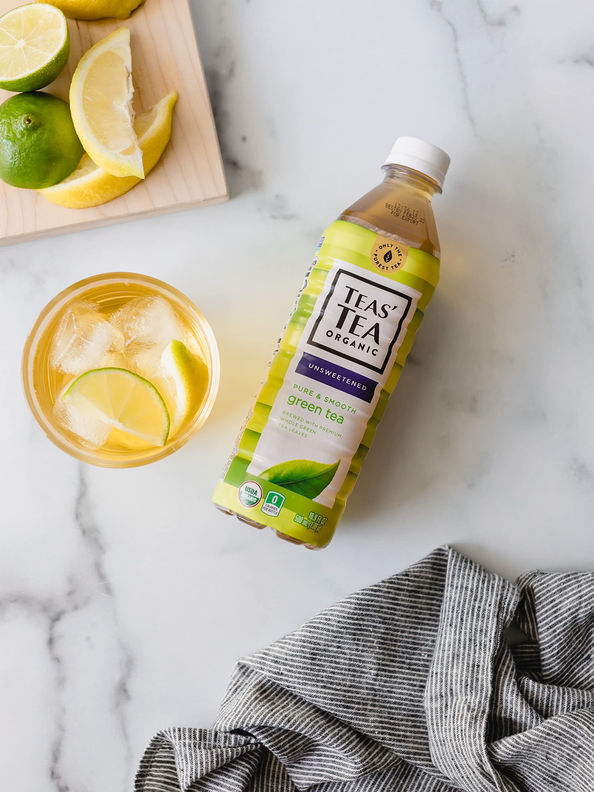 Teas' Tea pack de 12 junto a una regla para comparar tamaño