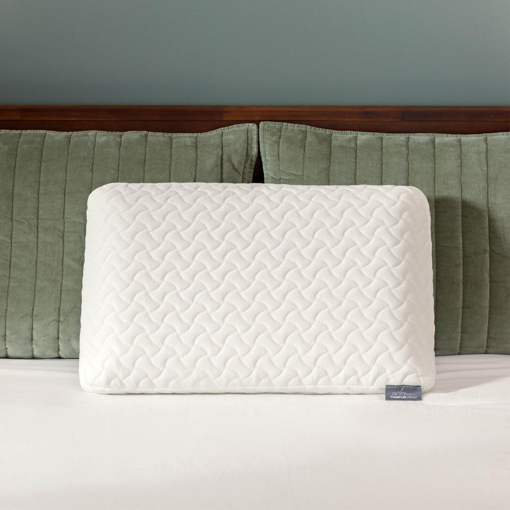 Tempur-Pedic almohada en dormitorio moderno mostrando estilo y confort nocturno