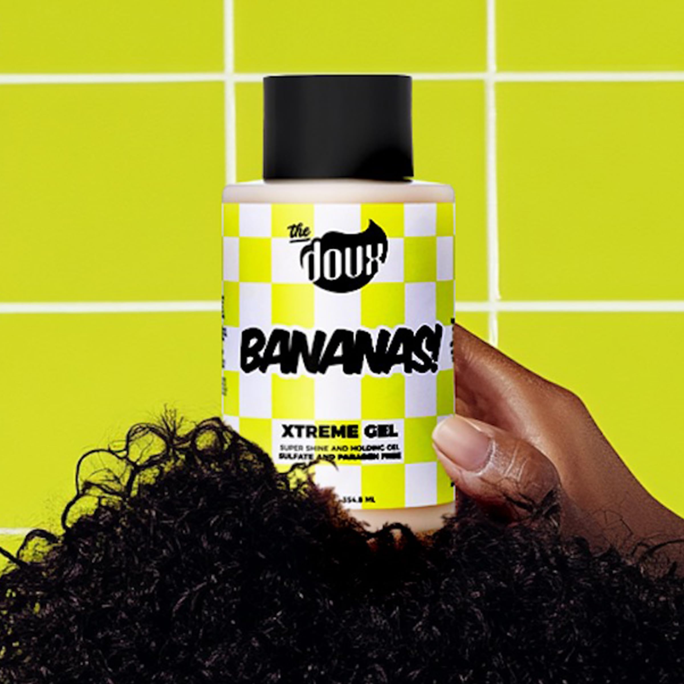 The Doux gel BANANAS etiqueta del envase, información visible y profesional