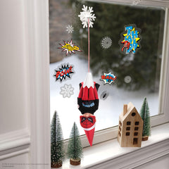 The Elf on the Shelf ventosa con copo de nieve instalada, facilita poses aéreas seguras