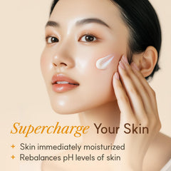 The Face Shop crema Rice Ceramide bote abierto con producto y acabado suave