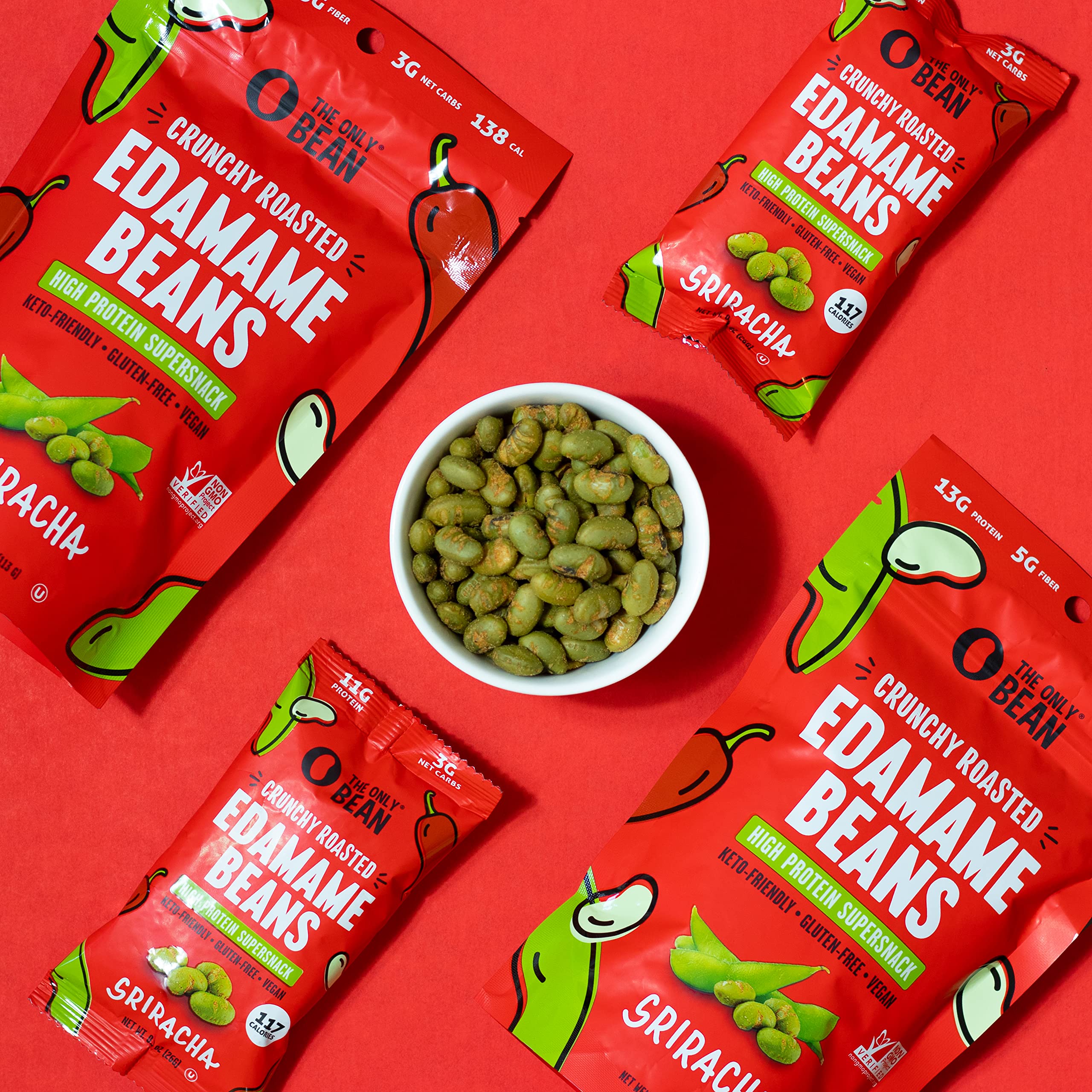 The Only Bean snack en mochila durante senderismo, energía práctica