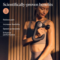 TheraGun Prime con accesorios Dampener y Standard Ball para recuperación versátil