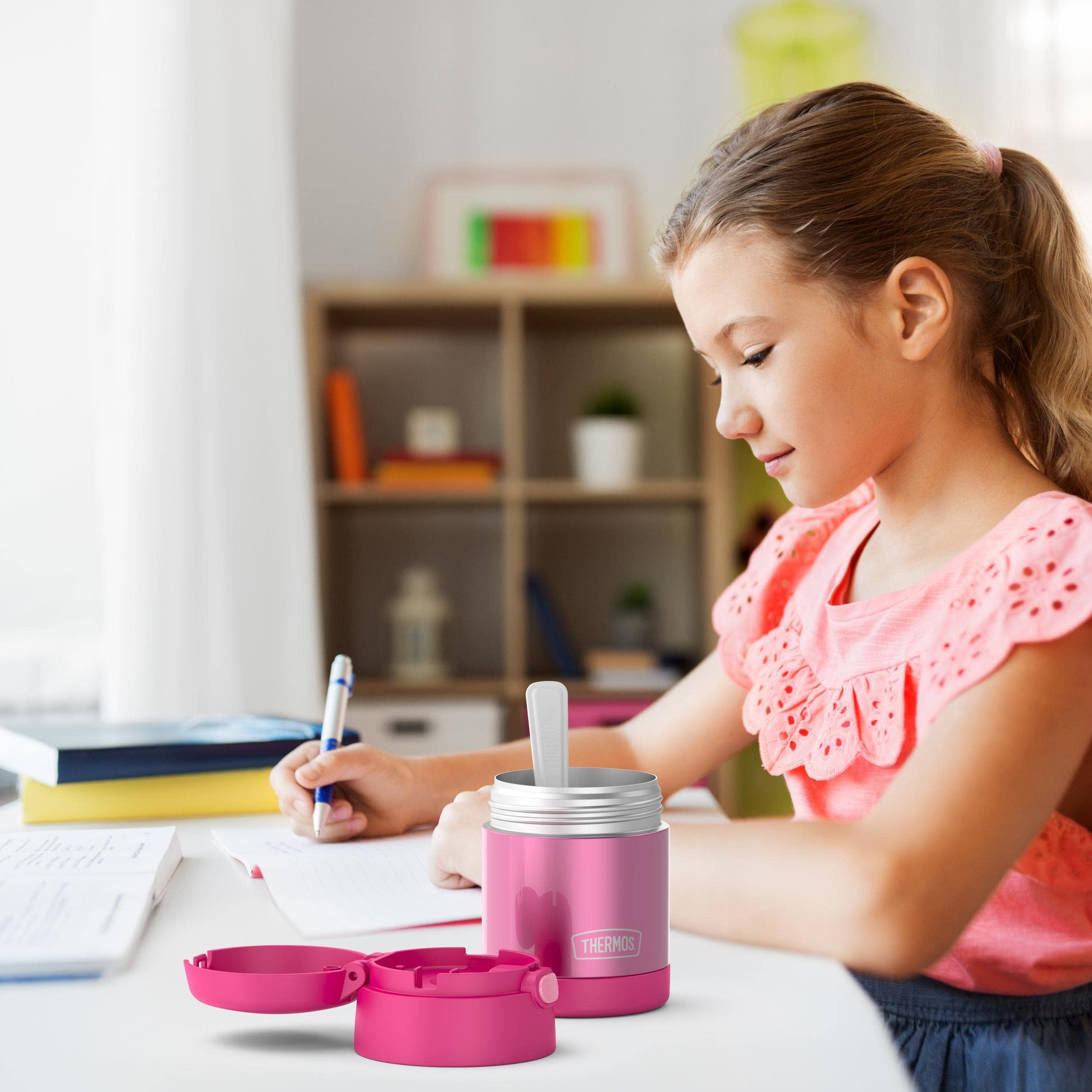 THERMOS FUNTAINER tapa abierta con cuchara plegable lista para comer fuera