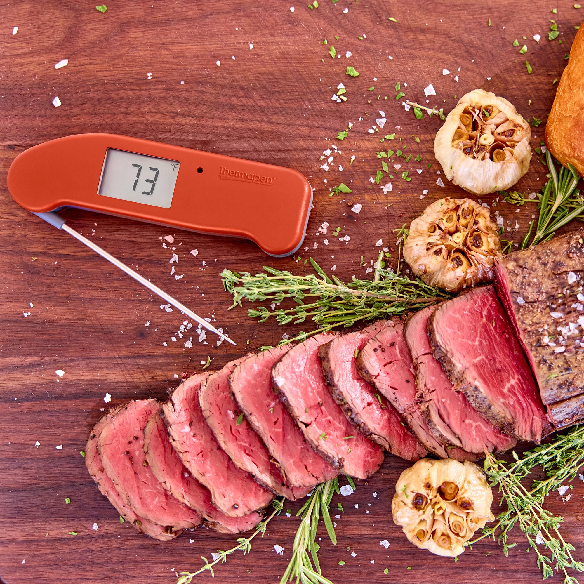ThermoWorks Thermapen ONE detalle de sonda y textura que muestra durabilidad y precisión