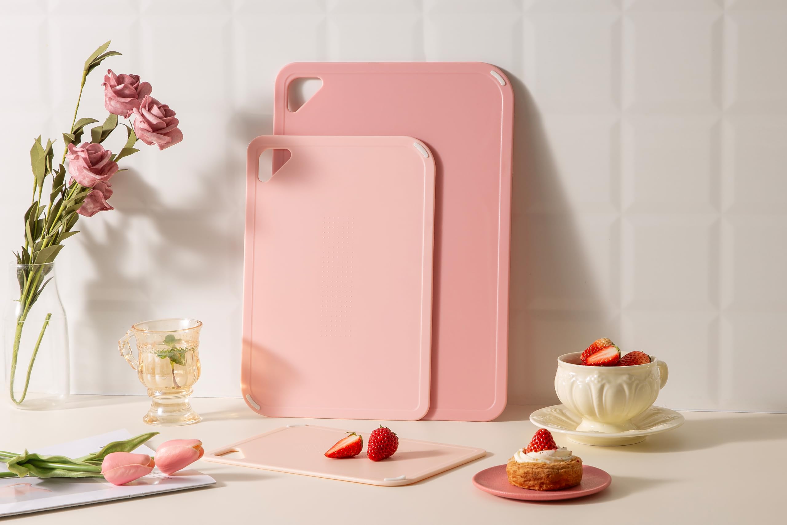 THETCHRY escena lifestyle en camping con tabla, portátil para comidas fuera