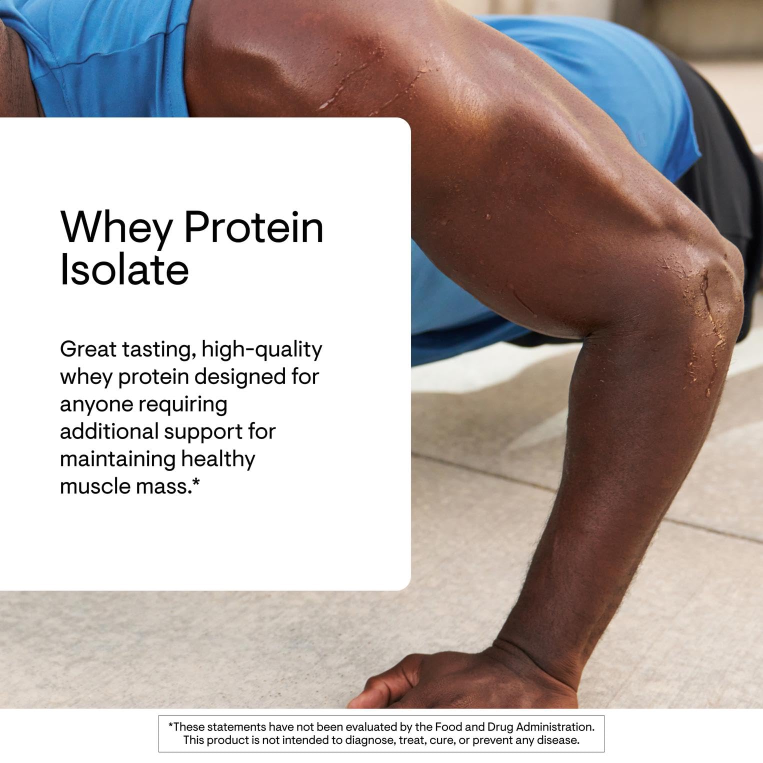 Vaso preparado con THORNE Whey Protein Isolate listo para beber tras el entrenamiento, recuperación práctica