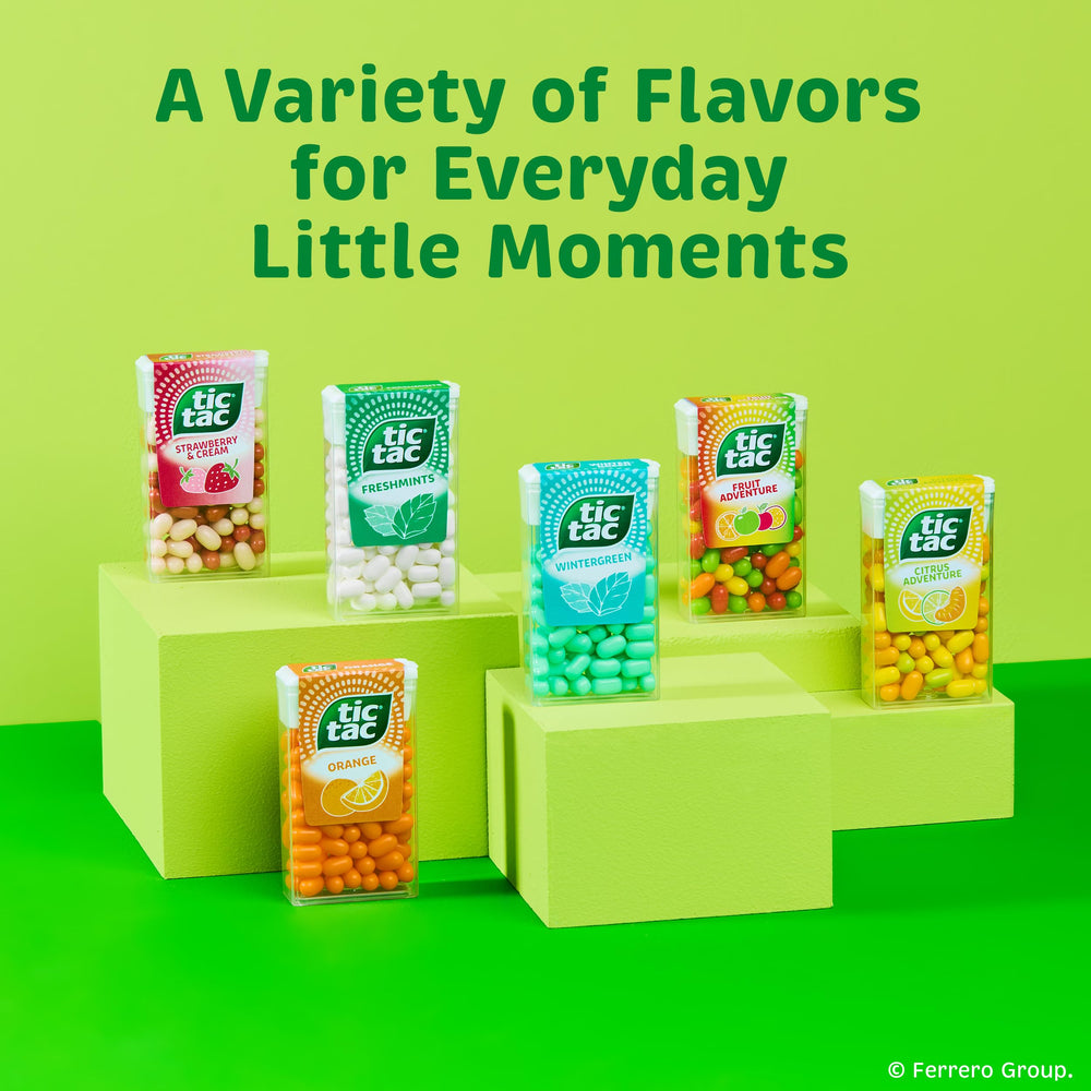 Tic Tac disposición festiva en canasta como regalo, ideal para celebraciones