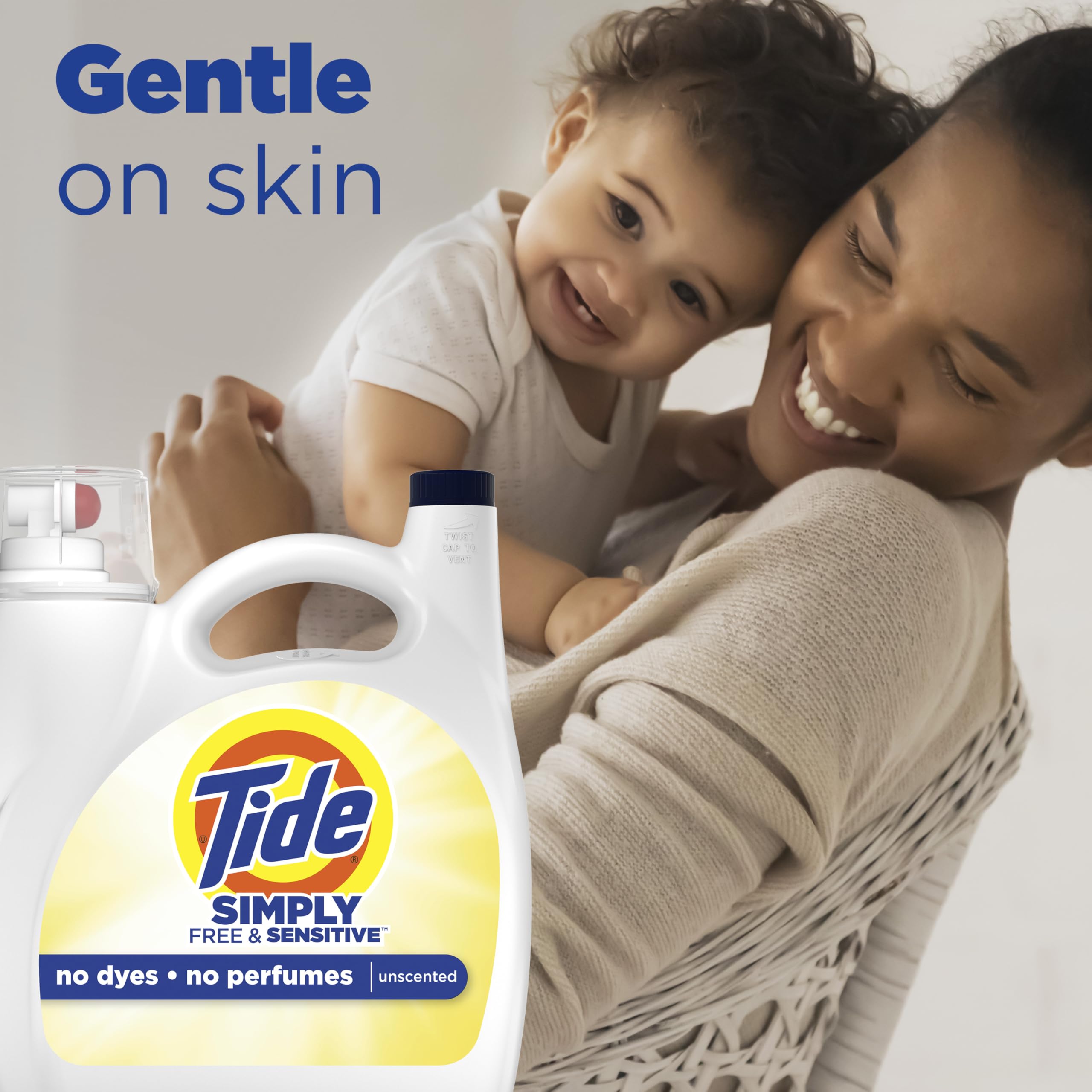 Tide tapa dosificadora cerca, control preciso y ahorro por lavado