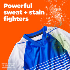 Tide en uso lavando camiseta deportiva, elimina sudor y malos olores