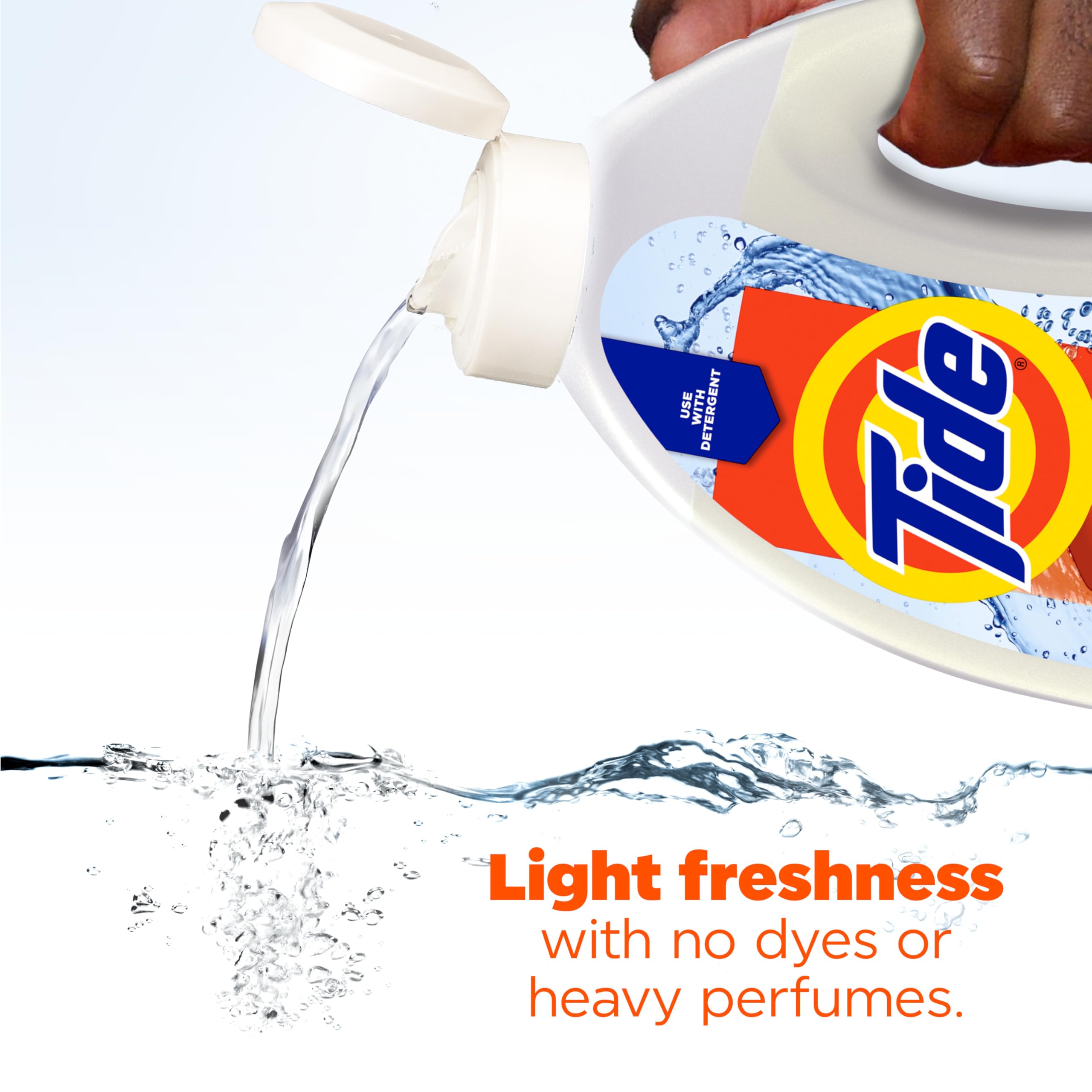 Tide Clean Boost en ropa de bebé mostrando suavidad y seguridad