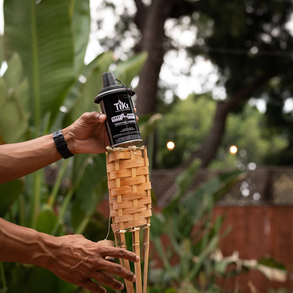 TIKI canister de boca ancha listo para rellenar sin derrames y fácil manejo