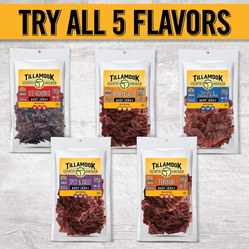 Tillamook Country Smoker porción en mano mostrando tamaño práctico para snack