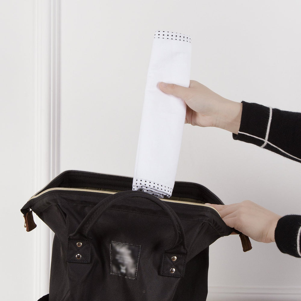 TILLYOU reverso impermeable mostrando barrera contra filtraciones