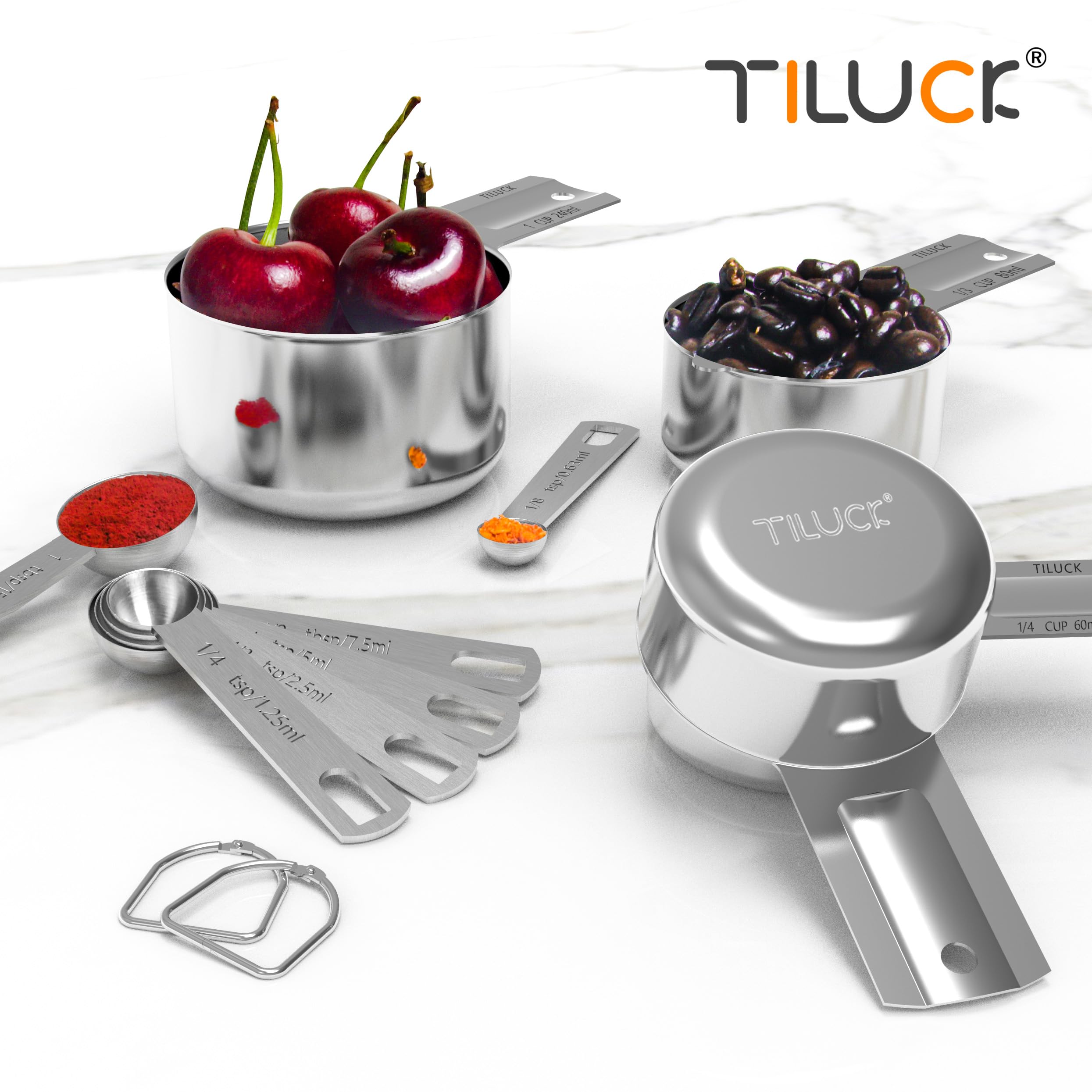 TILUCK set en cocina moderna mostrando ahorro de espacio y estilo