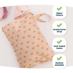 Tiny Twinkle bolsa junto a pañalera para visualizar tamaño, capacidad para pañales y ropa