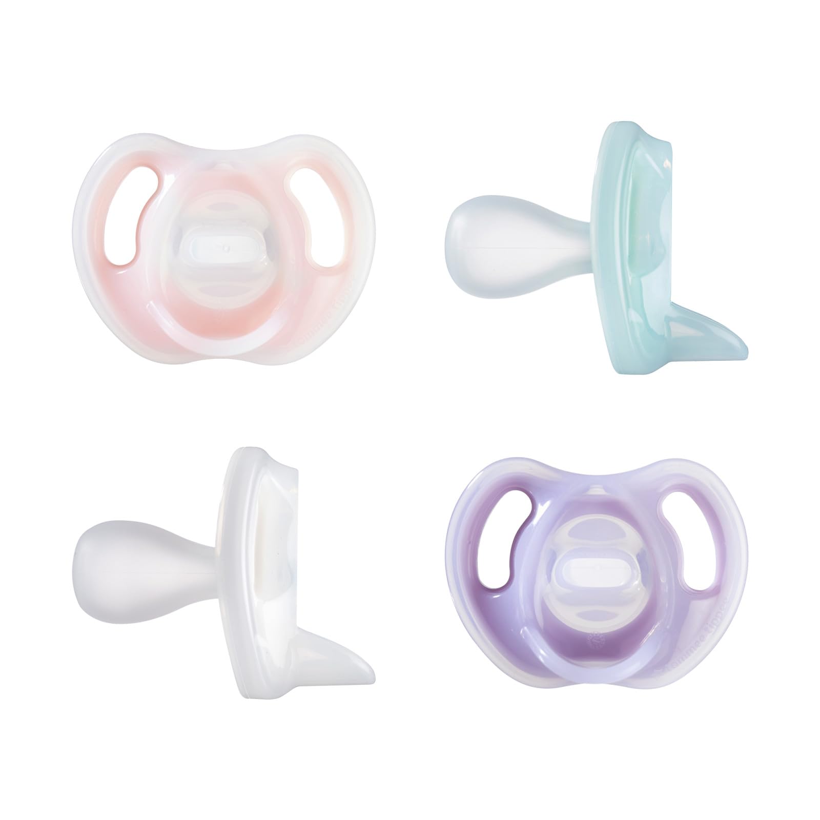 Tommee Tippee chupete frontal mostrando diseño ultraligero y ajuste cómodo