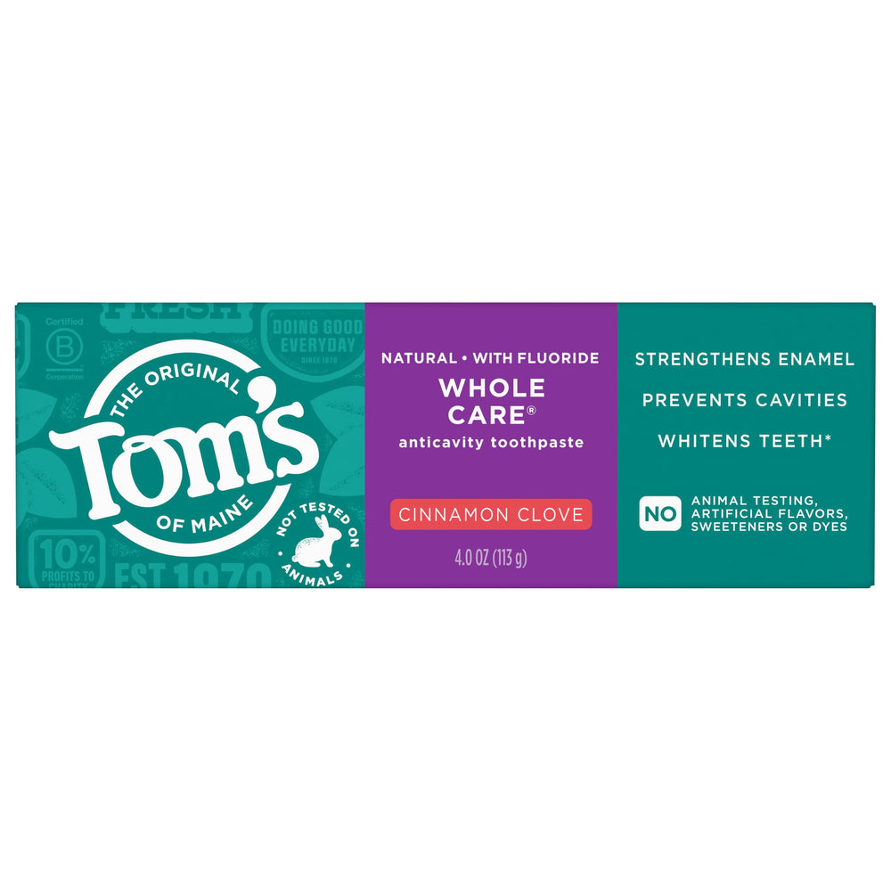 Tom's of Maine acercamiento al envase destacando sabor cinnamon clove