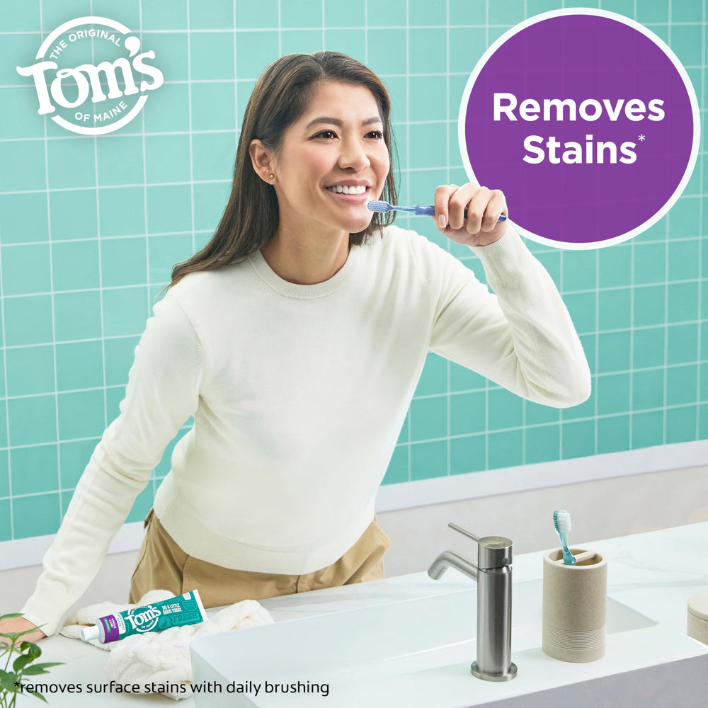 Tom's of Maine tubo abierto 4 oz ilustrando cantidad y facilidad de uso