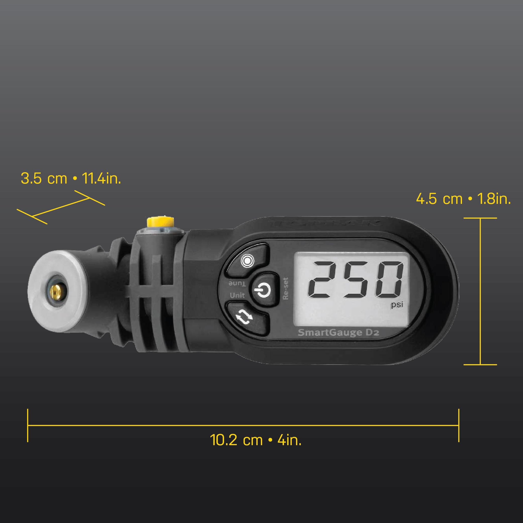 Topeak SmartGauge D2 comparación de tamaño junto a batería CR2032 para referencia