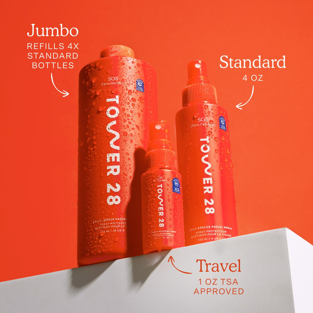 Tower 28 aplicado sobre maquillaje para refrescar sin arruinar el look