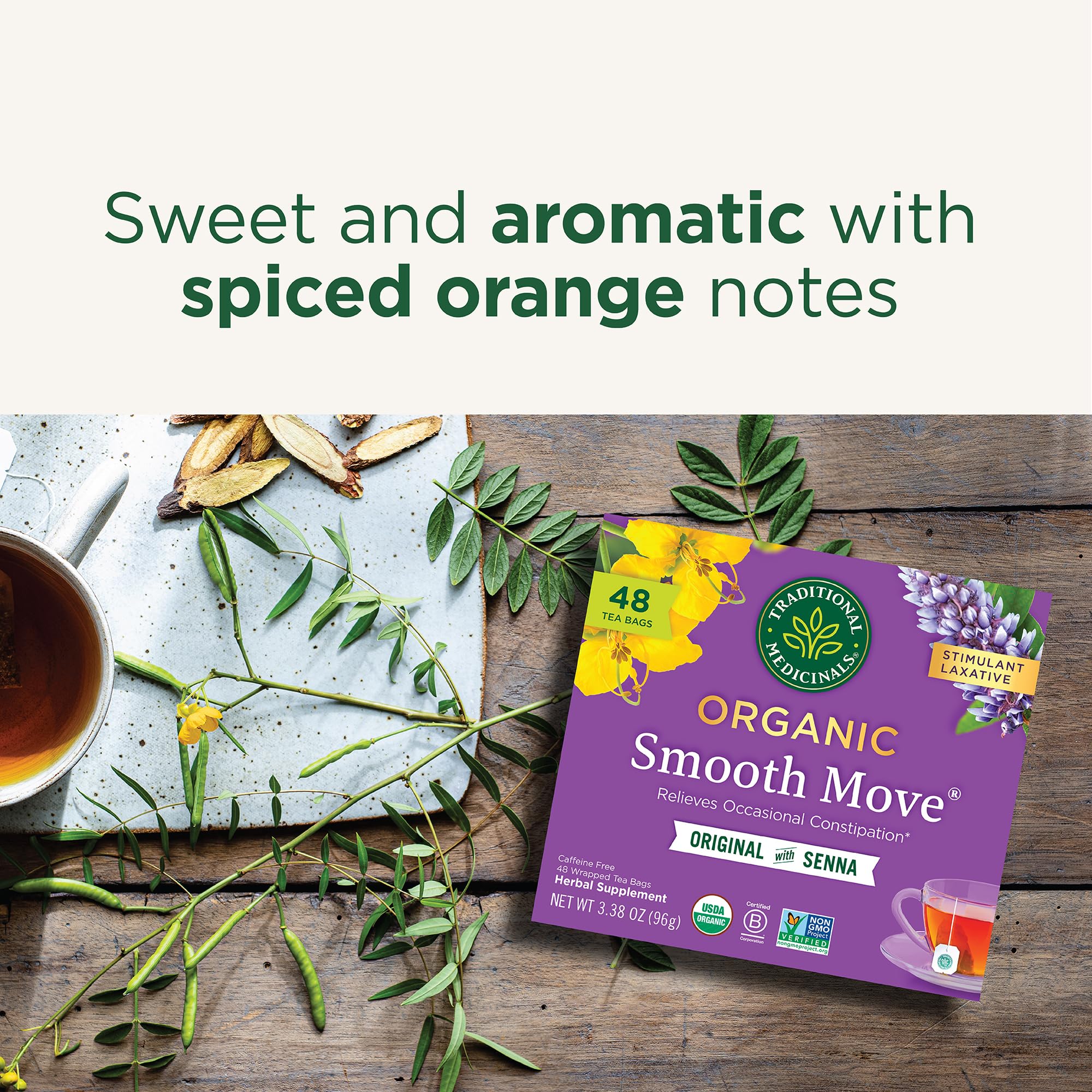 Traditional Medicinals té sobre mesita de noche uso nocturno para descanso