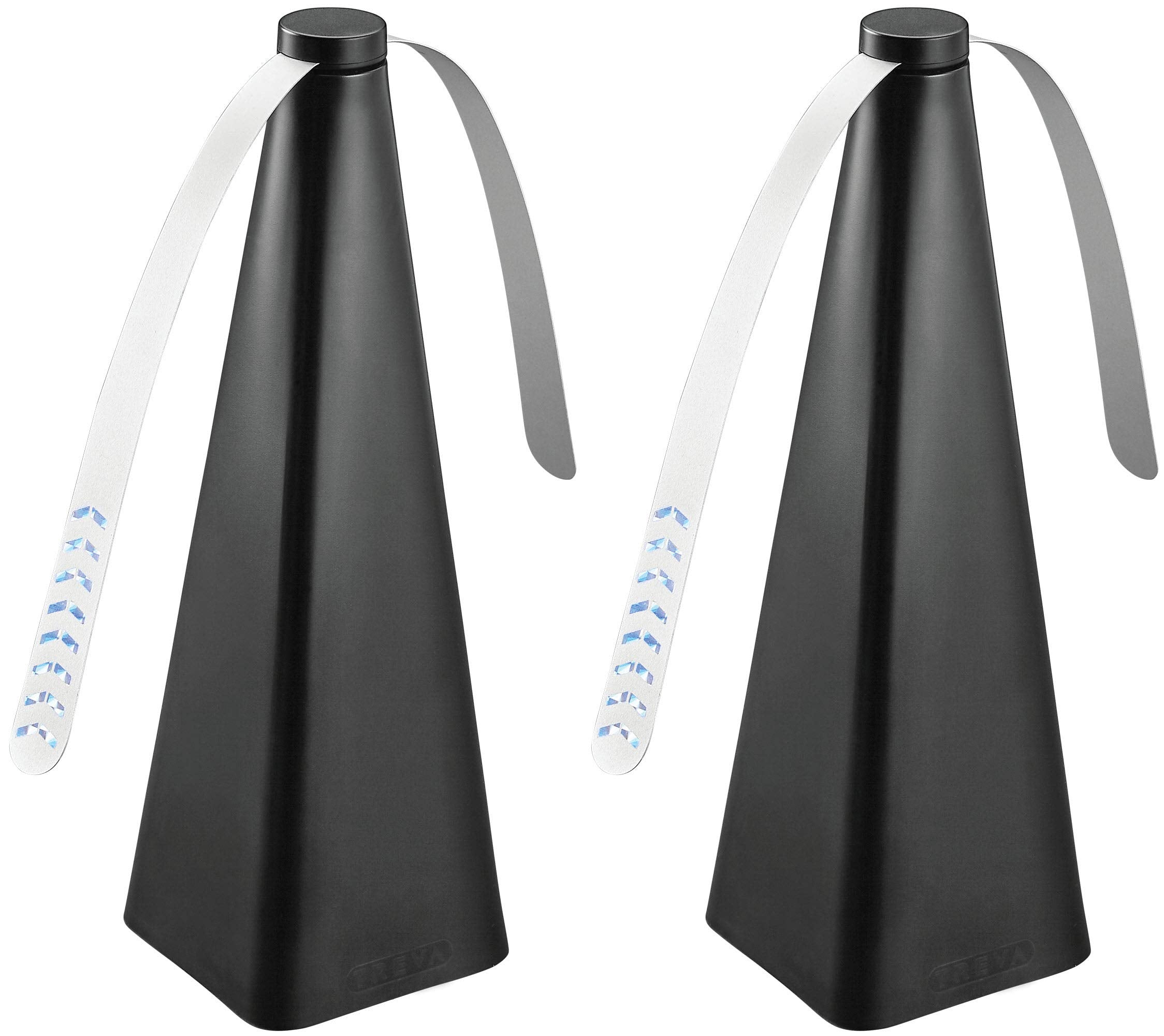 Treva ventilador frontal mostrando diseño y color negro, protección contra insectos